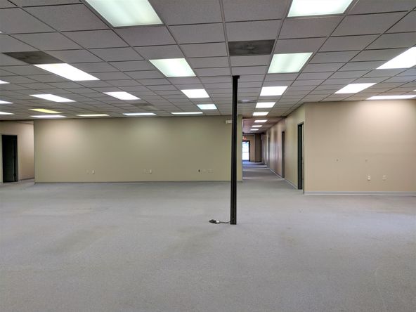 901 West Main Street, El Paso, IL 61738